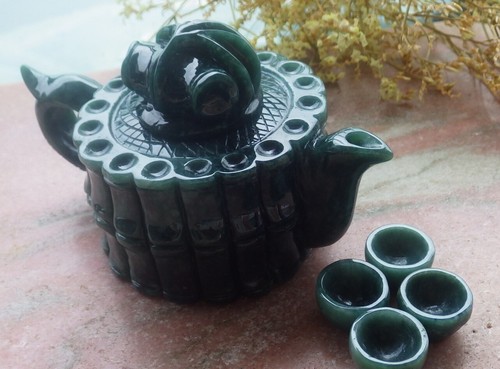 Video green natural jade - natural, a