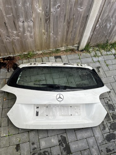 Complete tailgate with reverse - complete,