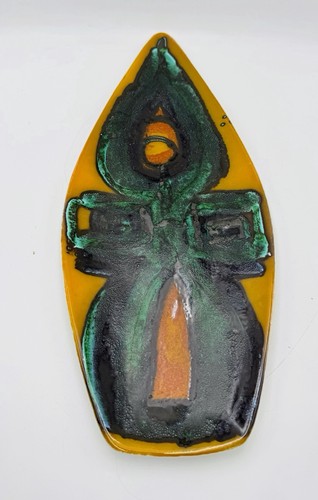 Poole pottery spear - spear, shape