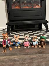PETER RABBIT TREE HOUSE FIGURES