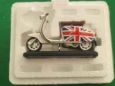 LAMBRETTA SX200 DETAILED