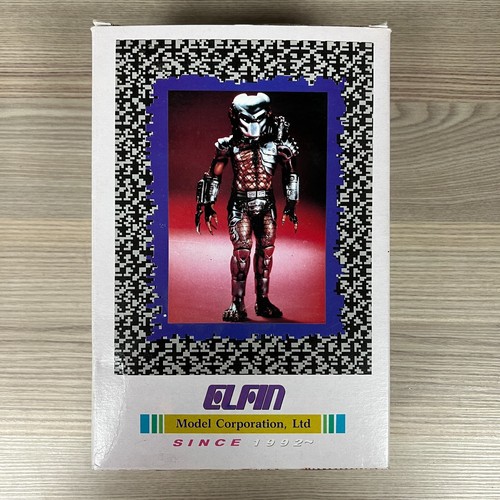 Predator scale soft vinyl - 1:6,