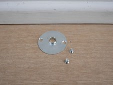 TREND 16MM STEEL ROUTER TEMPLATE GUIDE BUSH & SCREWS TAKEN FROM A T4E ROUTER