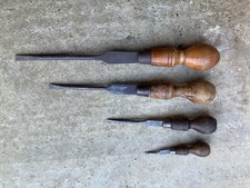 Vintage Collection 4 Beechwood Handled Slotted Screwdrivers