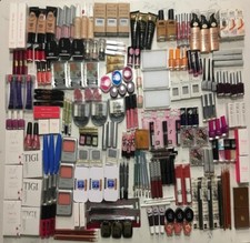 30 MIXED COSMETICS BRANDED