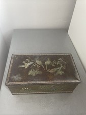 Macfarlane Lang  & Co Ltd Osterley Middlesex Biscuit Tin