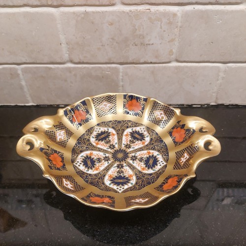 Vintage royal crown - royal,