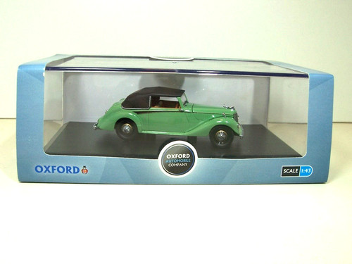 Oxford diecast armstrong - oxford,