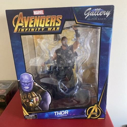 Diamond select marvel - diamond, gallery