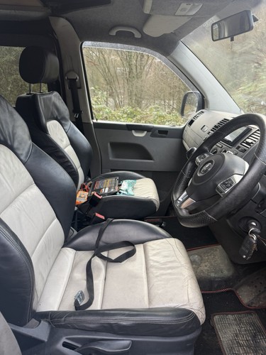 Transporter front seats - t5,