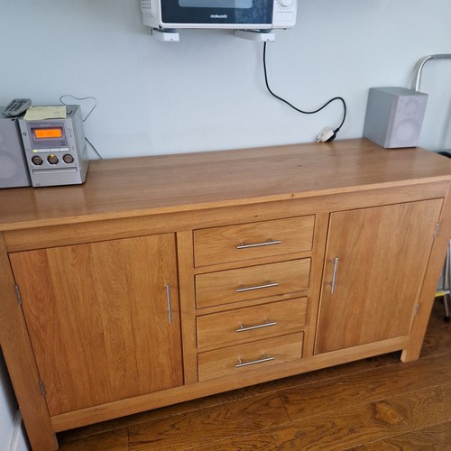 Large light oak buffet - light,
