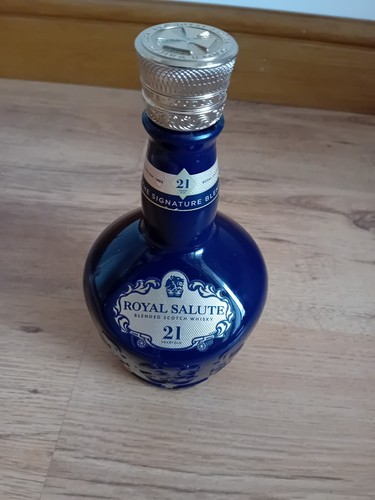 Royal salute blended scotch - blended,