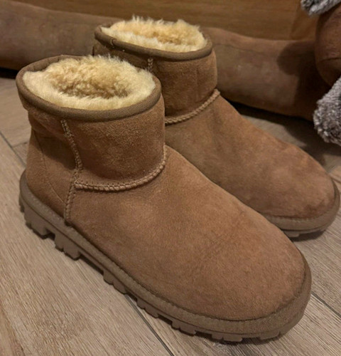 Ugg brown ankle - 🤎,