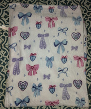 Primark Bow Heart Locket