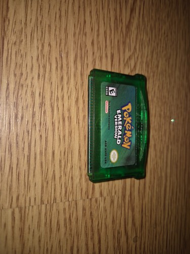 Genuine pokemon emerald game - genuine,