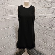 Sosander Black Feather Trim