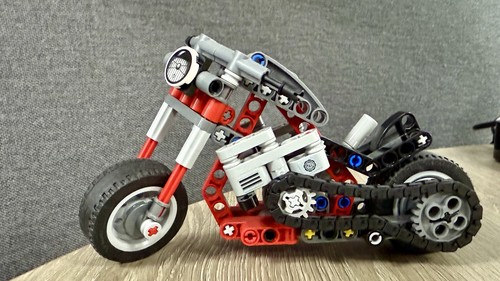 Lego technic 42132 motorbike - lego,