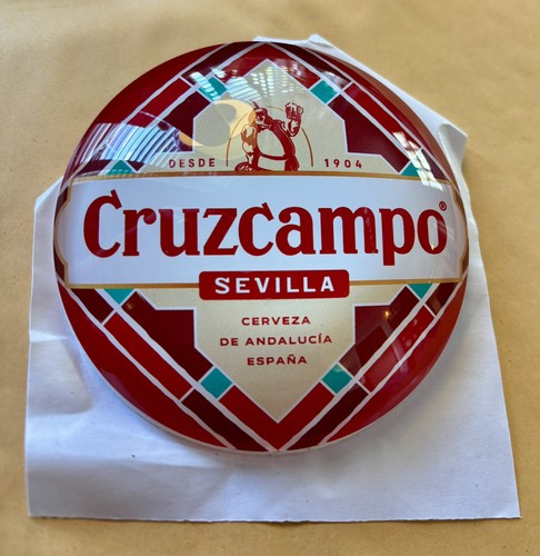 Cruzcampo lager beer round