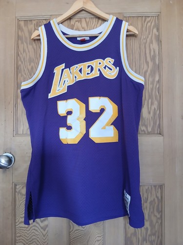 Mitchell ness magic johnson - mitchell, &