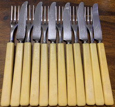 Vintage Set of 12 Wiltshire