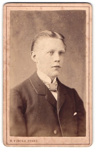 Photograph tibcke - by,