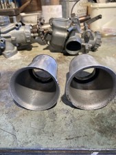 Honda CB77 Velocity Stacks
