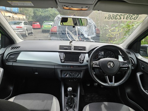 Skoda fabia mk3 airbag - skoda,