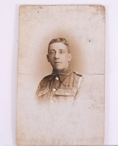 Ww1 young british soldier - british,