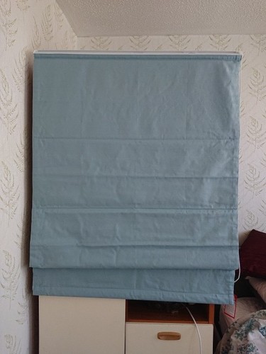 Roman blinds teal - in, colour