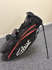 Titleist Players 4 Golf Stand