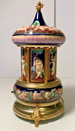 Working capodimonte - working, 13.5"