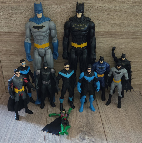 Batman action figure - action,
