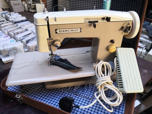 Seamstress zigzag sewing - seamstress,