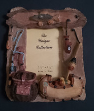PHOTO FRAME.  CERAMIC