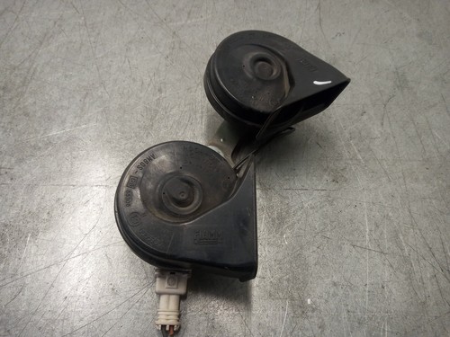 E30055306 horn 823102 for - horn,