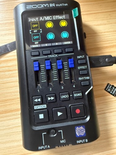 Zoom multi track recorder - r4,