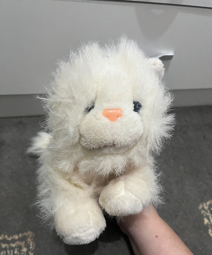 Tesco fluffy white - fluffy, with