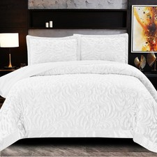 Velvet Quilted Bedspread Bed