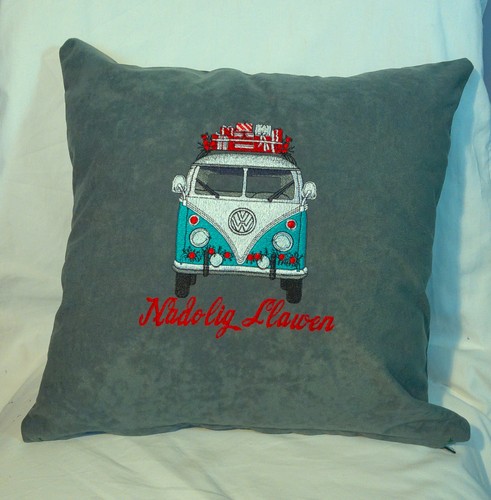 Nadolig llawen welsh - ,