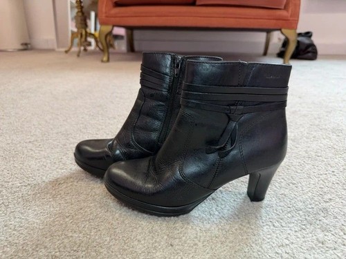 Black ankle heeled - , boots