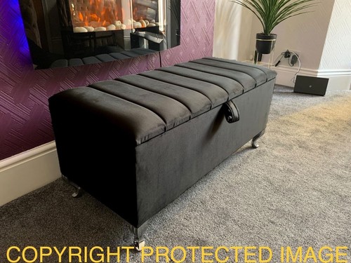 Panel design ottoman - ottoman, storage