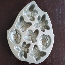 Nordic Ware USA  Backyard Bugs