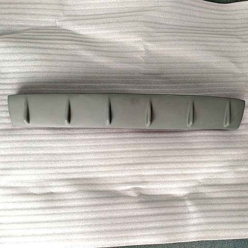 Unpaint rear roof spoiler - rear,