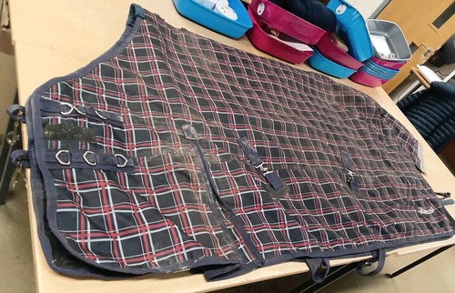 Rhinegold turnout rug 6ft 3in - 6ft,