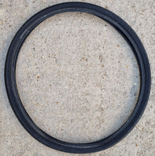 Nutrak Innova slick Mountain Bike Tyre 26" x 1.75" black bicycle commuter