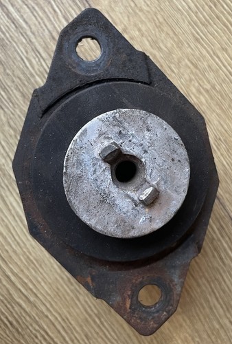 Mk2 golf gearbox mount