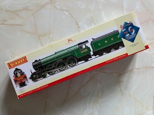 Hornby r2687 lner 2 class - r2687, 4-6-2