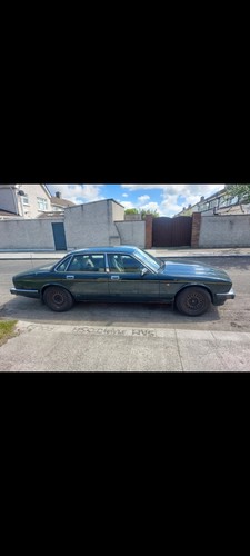 Jaguar xj40 breaking daimler - jaguar,