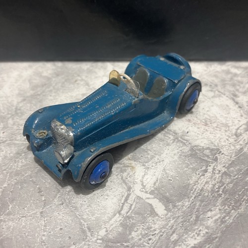 Vintage dinky toys 38f jaguar - vintage,