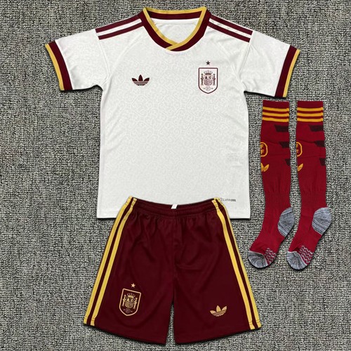 Spain kids away full - kids, kits